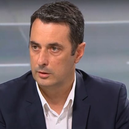 Министърът на транспорта Георги Гвоздейков има идея България да наема