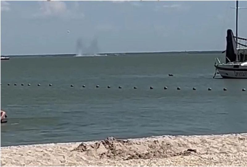 Загина пилотът на разбилия се в Азовско море руски изтребител ВИДЕО