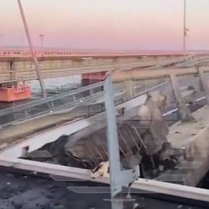 Медиите продължават да изучават всички обстоятелства на нападението на Кримския мост при