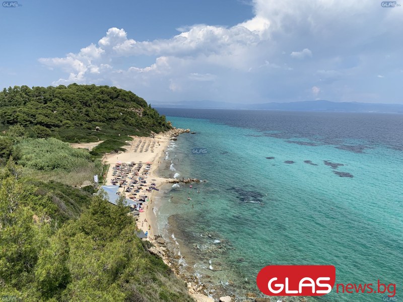 Поискаха по 17 евро за плаж на българи в Гърция