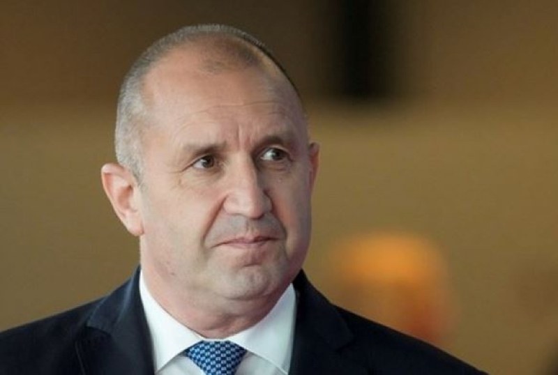 Радев: Темата Украйна се експлоатира като спасителен пояс