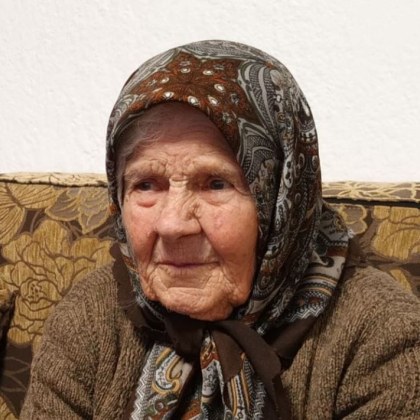 Възрастна жена от Асеновград е в неизвестност Внучка ѝ е