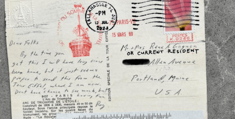 Послание от миналото: жена получи мистериозна картичка от 1969 г. СНИМКИ