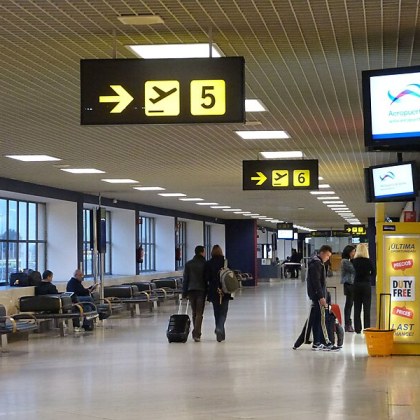 Блокирани българи на летището в Болоня Сред потърпевшите има възрастни