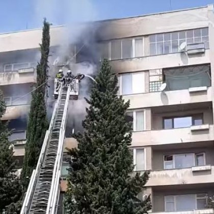 Мъж на 90 години загина днес при пожар в Сливен