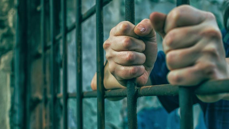 Арестуваните за продажба на дрога в Слънчев бряг остават в ареста