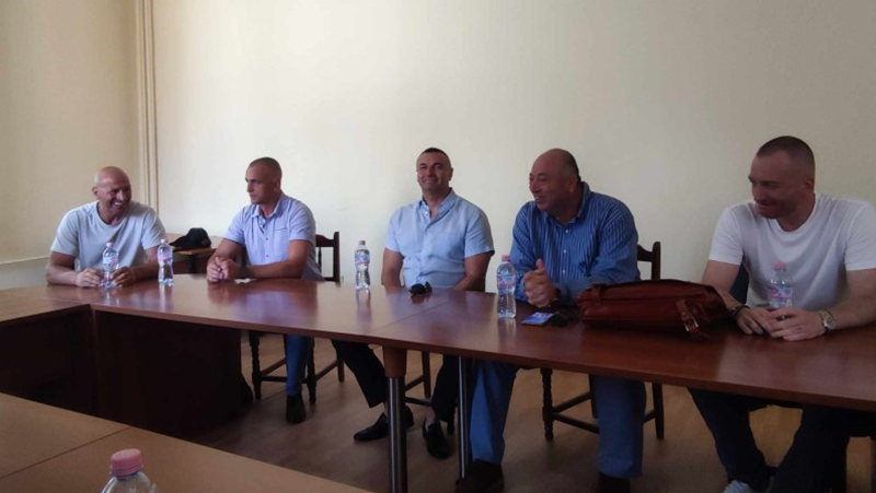 Частни охранителни фирми в Пловдив пазят учениците от дилъри на дрога