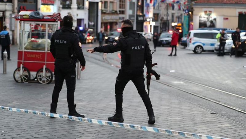 Истанбул на косъм от терористичен акт