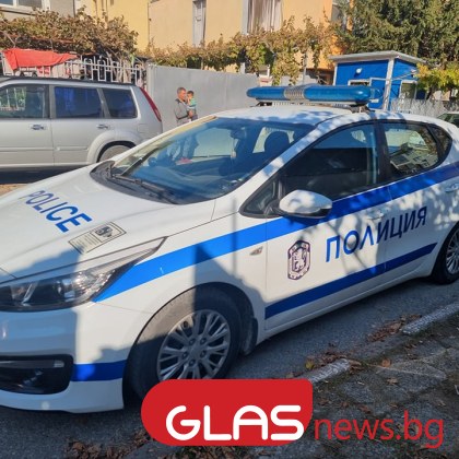 Кола на охранителна фирма блъсна патрулка в Пловдив