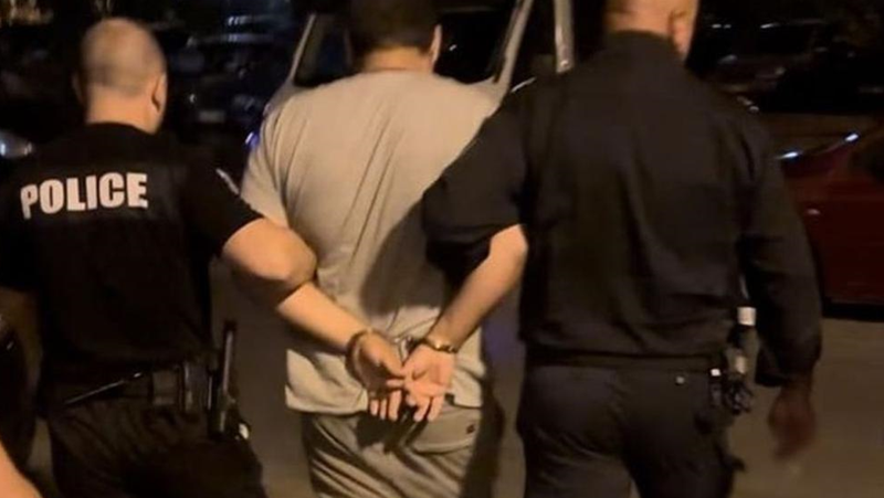 Арестуваха автокрадци със знакови прякори СНИМКИ+ВИДЕО