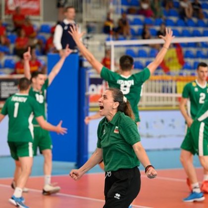 Юнаци! България на европейски финал във волейбола