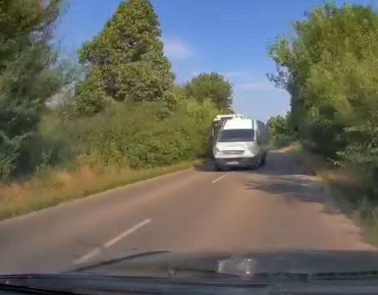 Рисково изпреварване! Очевидец: Добре, че сви ВИДЕО