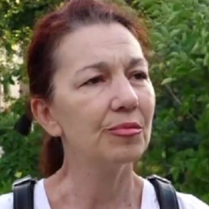 Ваня Янакиева обвинена че е изхвърлила детето си от колата