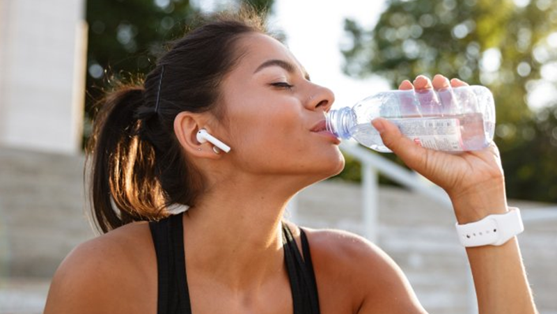 Как водата влияе на апетита и загубата на тегло
