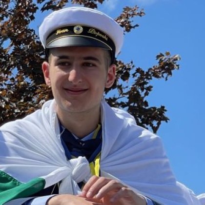 Момче, родено в България и израснало в Швеция, не може да учи у нас