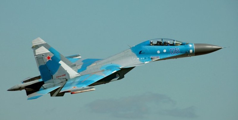 Самолет Су-30 се разби в безлюден район в Калининградска област