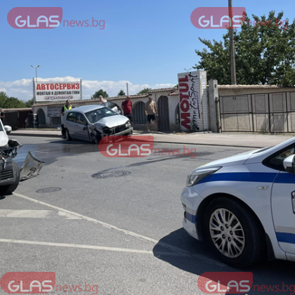 Двама души са пострадали при катастрофата на Коматевско шосе за