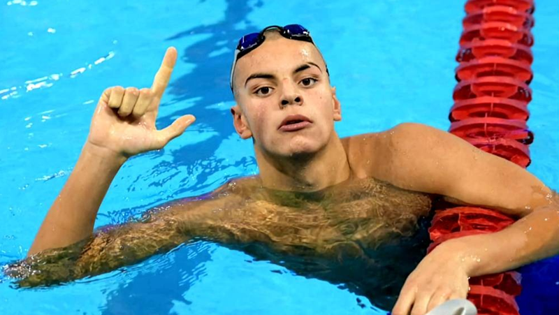 Трима българи са финалисти на европейското по плуване