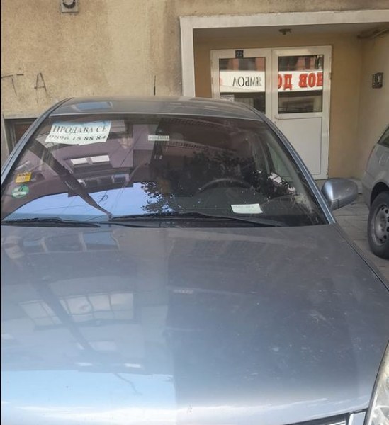 Аварира колата на жена в Асеновград, помоли да не я трошат СНИМКИ
