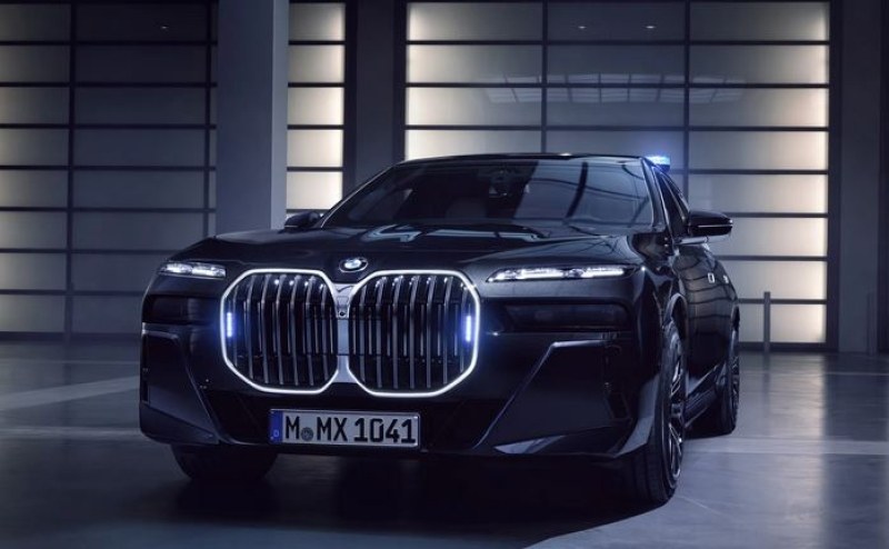 Наскоро BMW представи ново поколение луксозни седани, разработени на базата