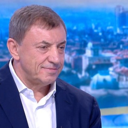 В Пловдивския университет скърбят за преподавателя доц. Алексей Петров