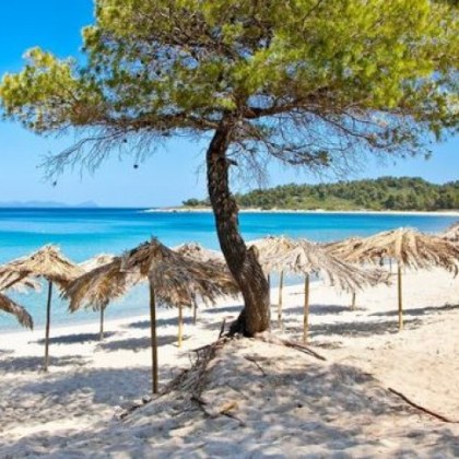 Сравненията в цените между нашите плажове и тези на Гърция