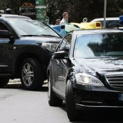 Автомобилът с който президентът Румен Радев е пътувал от Шипка