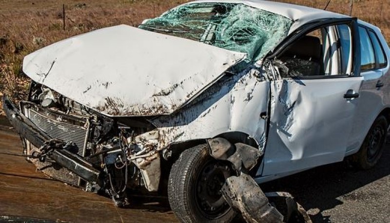 Шофьор издирва водач, избягал след сблъсък на АМ Тракия