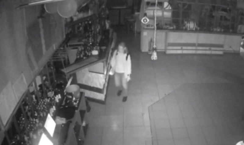 Жена се промъкна в столично заведение, за да краде ВИДЕО