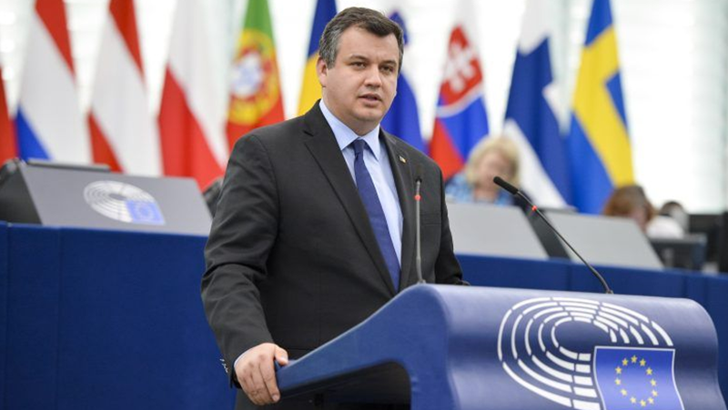 Румънски евродепутат предлага мини Шенген - между Румъния, България и Гърция