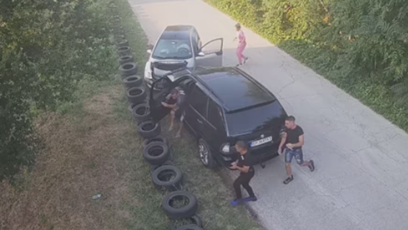 Неправоспособен и пиян причини катастрофа в Плевенско ВИДЕО