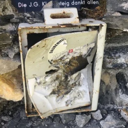 Крадци откраднаха кутия за дарения на връх в Швейцария Тя