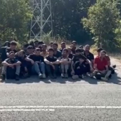 Поредна група мигранти са задържани в Странджа на път за