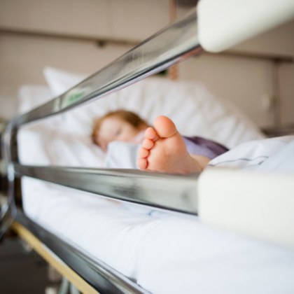 18 деца са в болницата в Разлог със съмнение за хранително