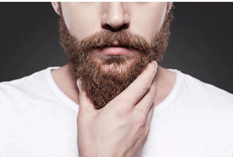 Защо брадатите мъже са по-привлекателни за жените, според науката