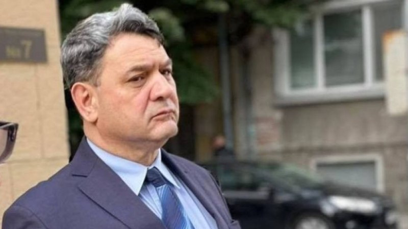 Тодоров: Разбирах се с министър Стоянов, докато не го посети политически лидер
