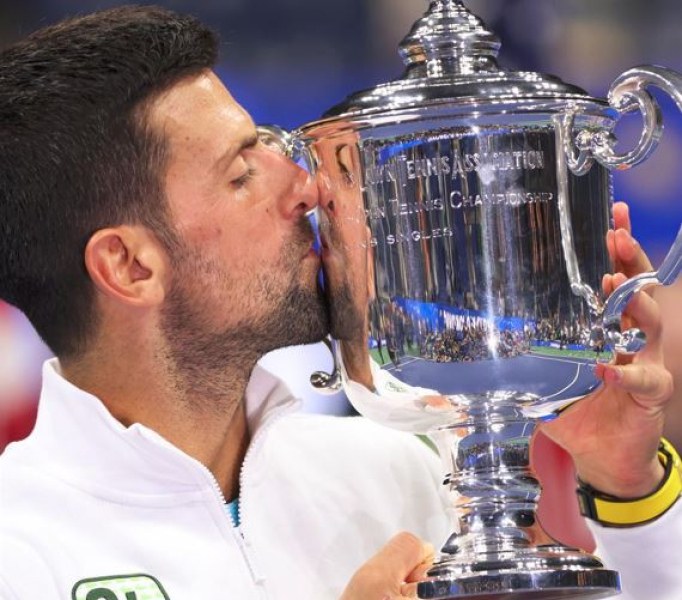 Уникален! Джокович отнесе Медведев на финала на US Open за 24-та!