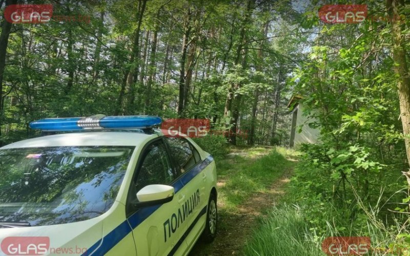 Откриха труп на мъж край Пловдив, вероятно е убит