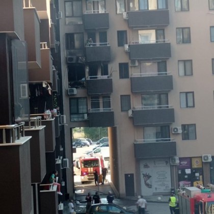 Пожар избухна в апартамент във вход Г в жилищен комплекс Оазис
