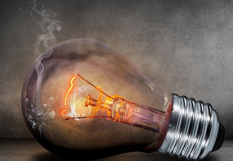 КНСБ: Либерализацията на пазара на ток ще е съпроводена с революция