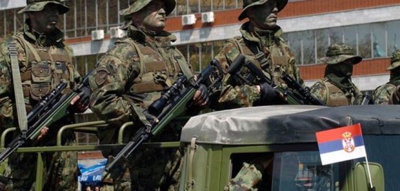 Сръбски военни потеглиха към Косово?