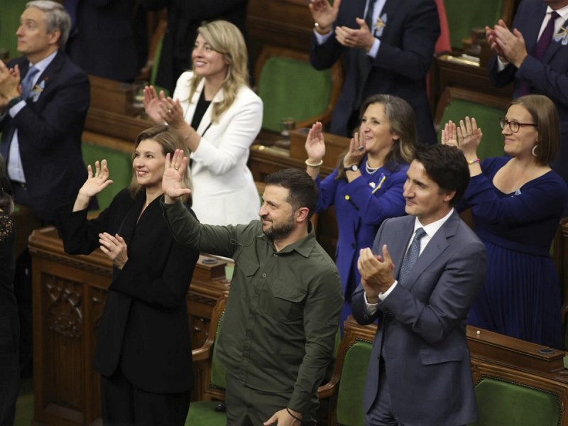 За скандалната ситуация в парламента на Канада, където украинският нацист