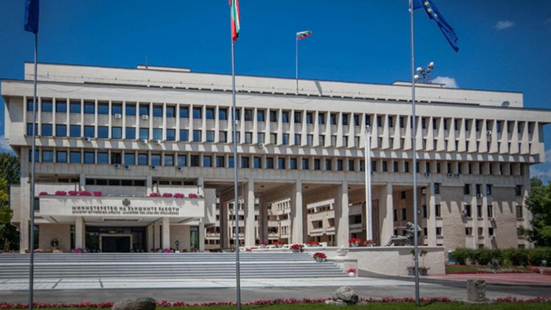 МВнР: Следим отблизо и с голяма тревога ситуацията в Нагорни Карабах
