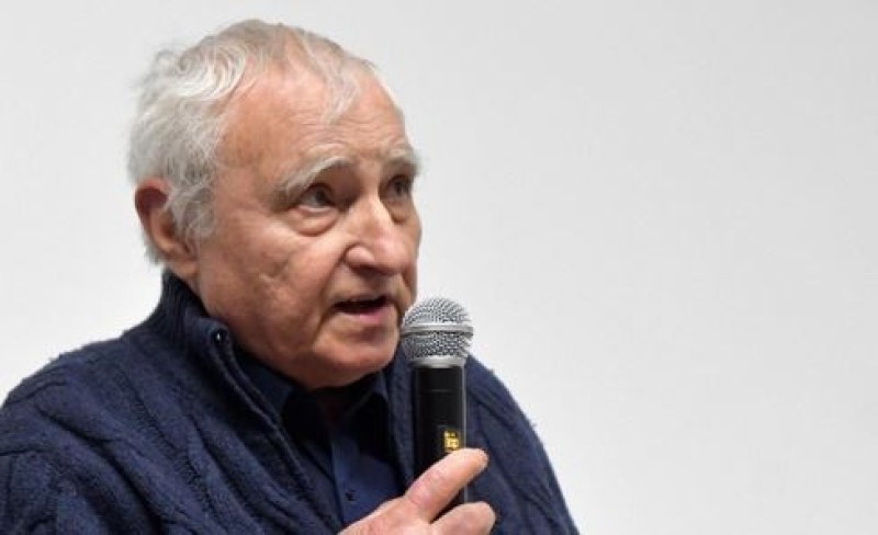 Почина уважаван български учен