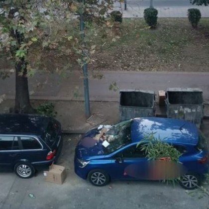 Неприятна изненада за шофьор паркирал колата си в Пловдив Тази сутрин