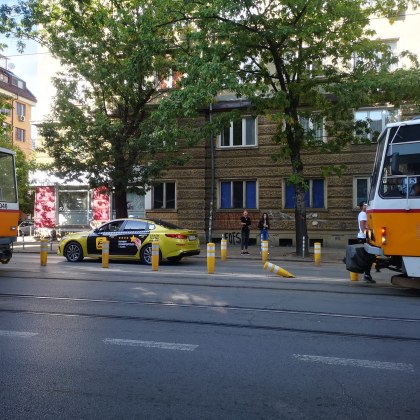 35 годишна жена е била блъсната от трамвай на столичния булевард