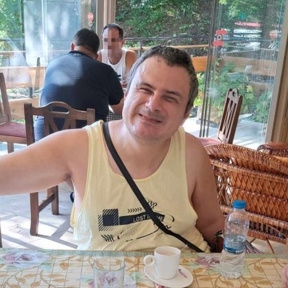 Незрящ мъж от София отправи апел в социалната мрежа Добри