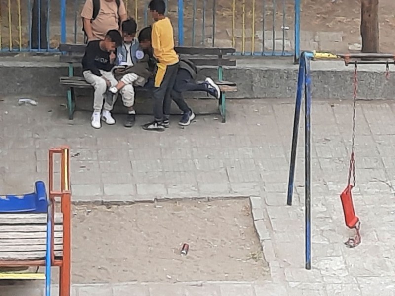 Деца вандалстваха на площадка в Асеновград