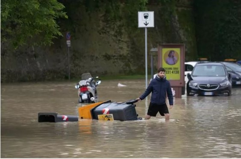 Пострадалите от наводнения са изложени на риск от смърт до 6 месеца след бедствието
