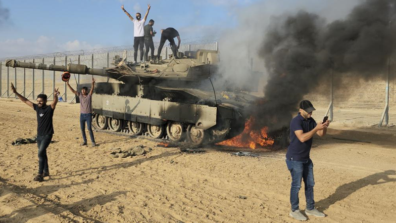 Израел налага пълна обсада на ивицата Газа